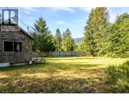 706 Delta Dr, Sayward, BC V0P1R0 Photo 7