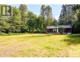 706 Delta Dr, Sayward, BC V0P1R0 Photo 9
