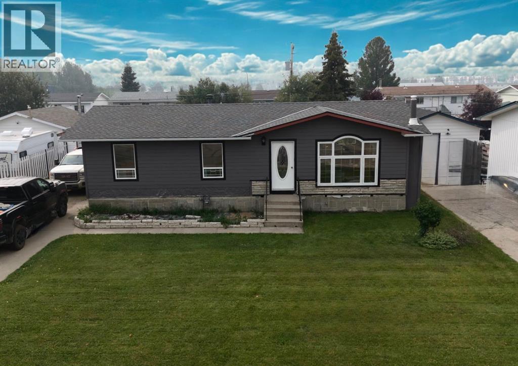 27 Centenial Crescent - 1