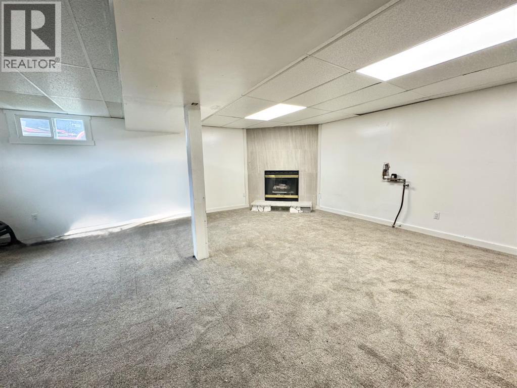 27 Centenial Crescent - 10