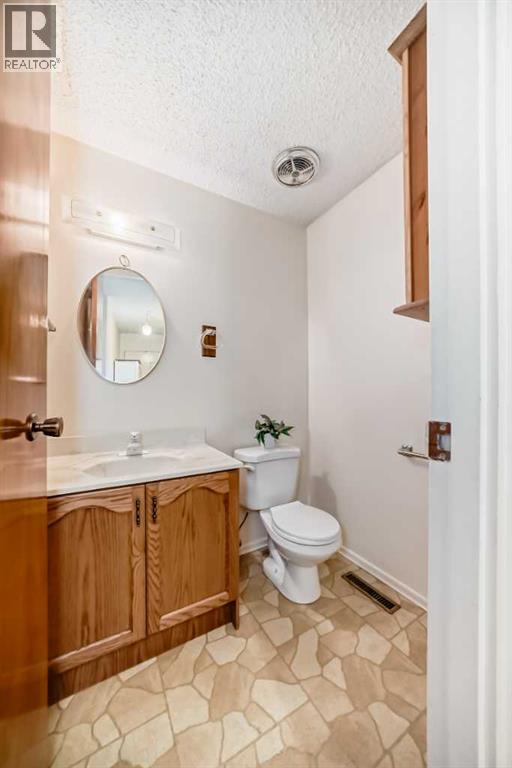 8 Varsdale Place NW - 16