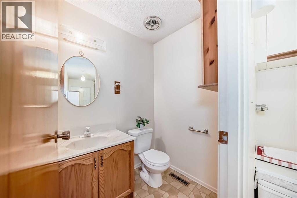 8 Varsdale Place NW - 15