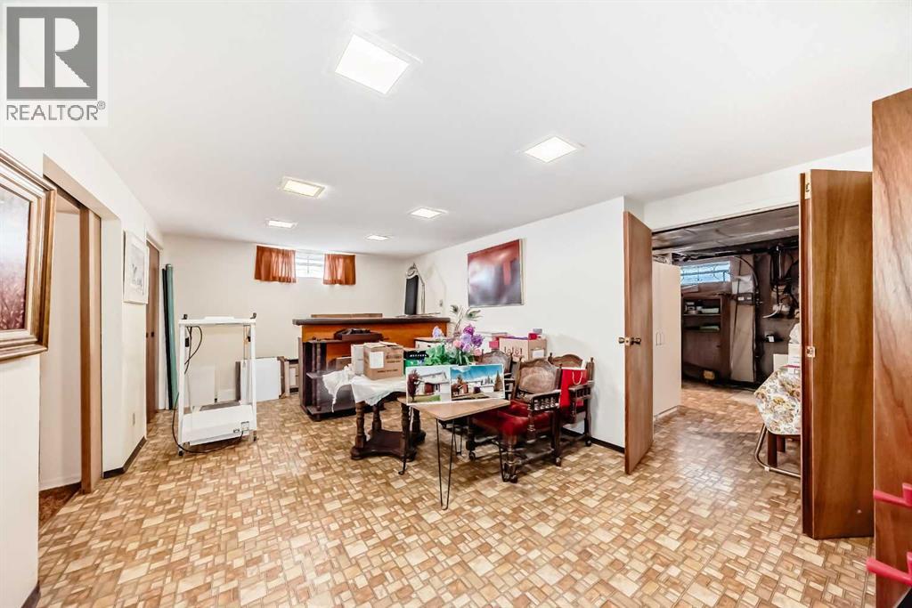 8 Varsdale Place NW - 28