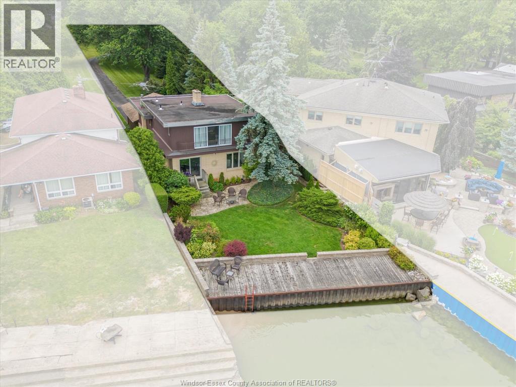 696 Old Tecumseh ROAD - 3