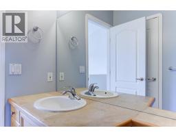 2044 Spyglass Way, West Kelowna, BC V1Z3Z7 Photo 38