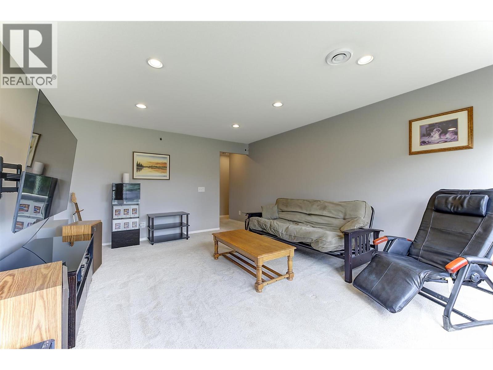 2044 Spyglass Way - 41