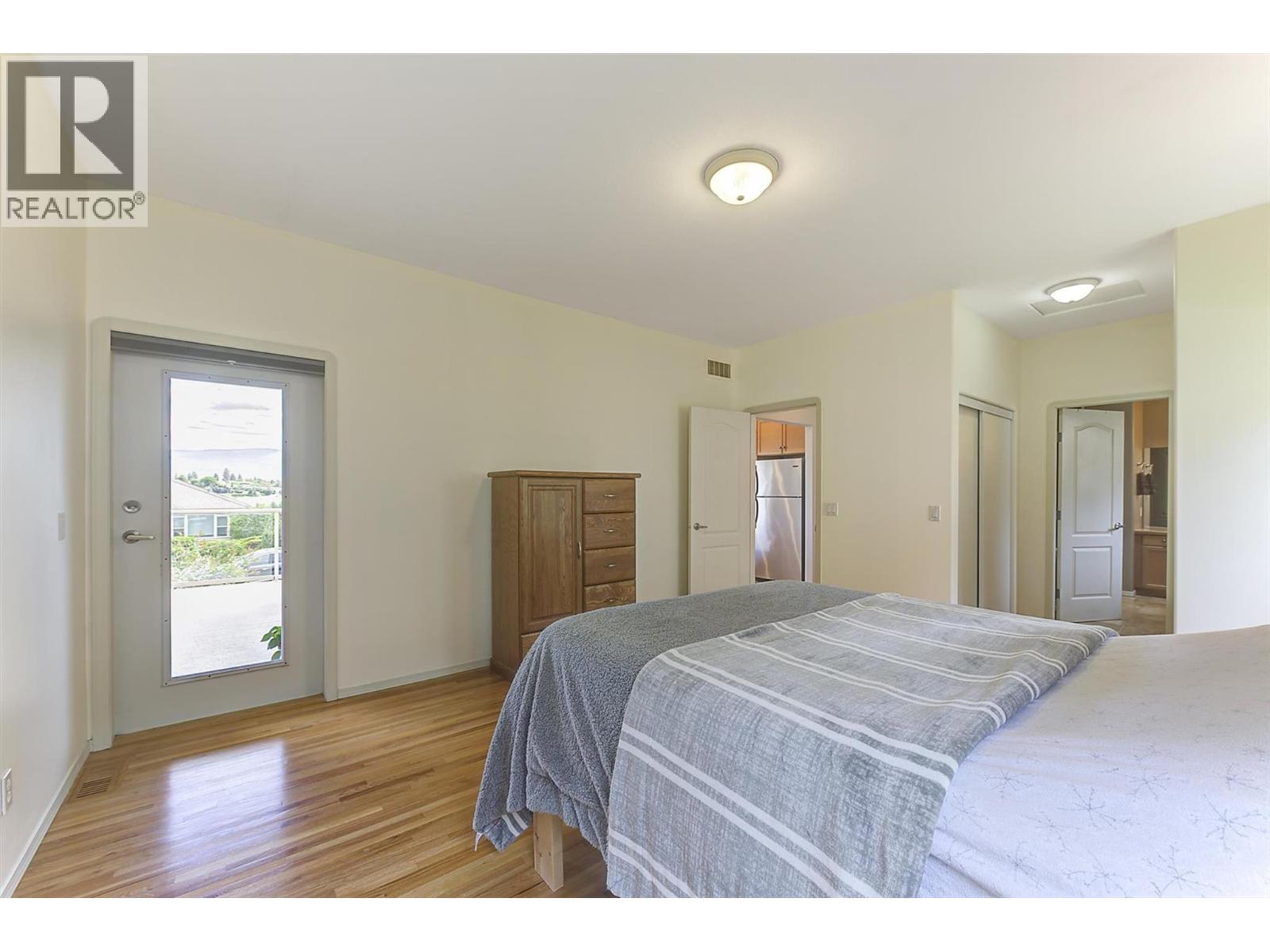 2044 Spyglass Way - 34