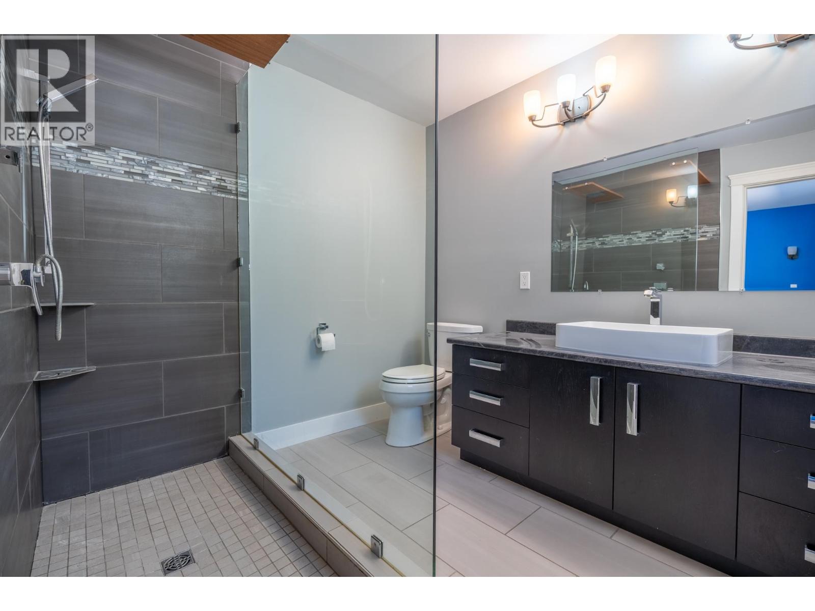 2077 SOMMERVILLE ROAD - 20