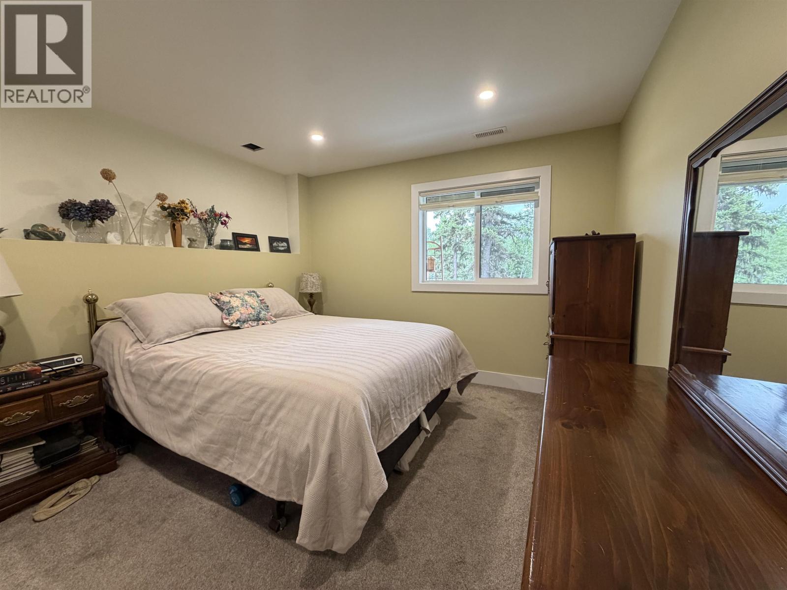 2077 SOMMERVILLE ROAD - 32