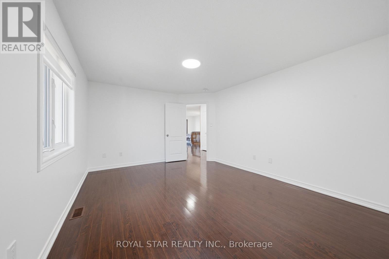 75 SKYVALLEY DRIVE - 27