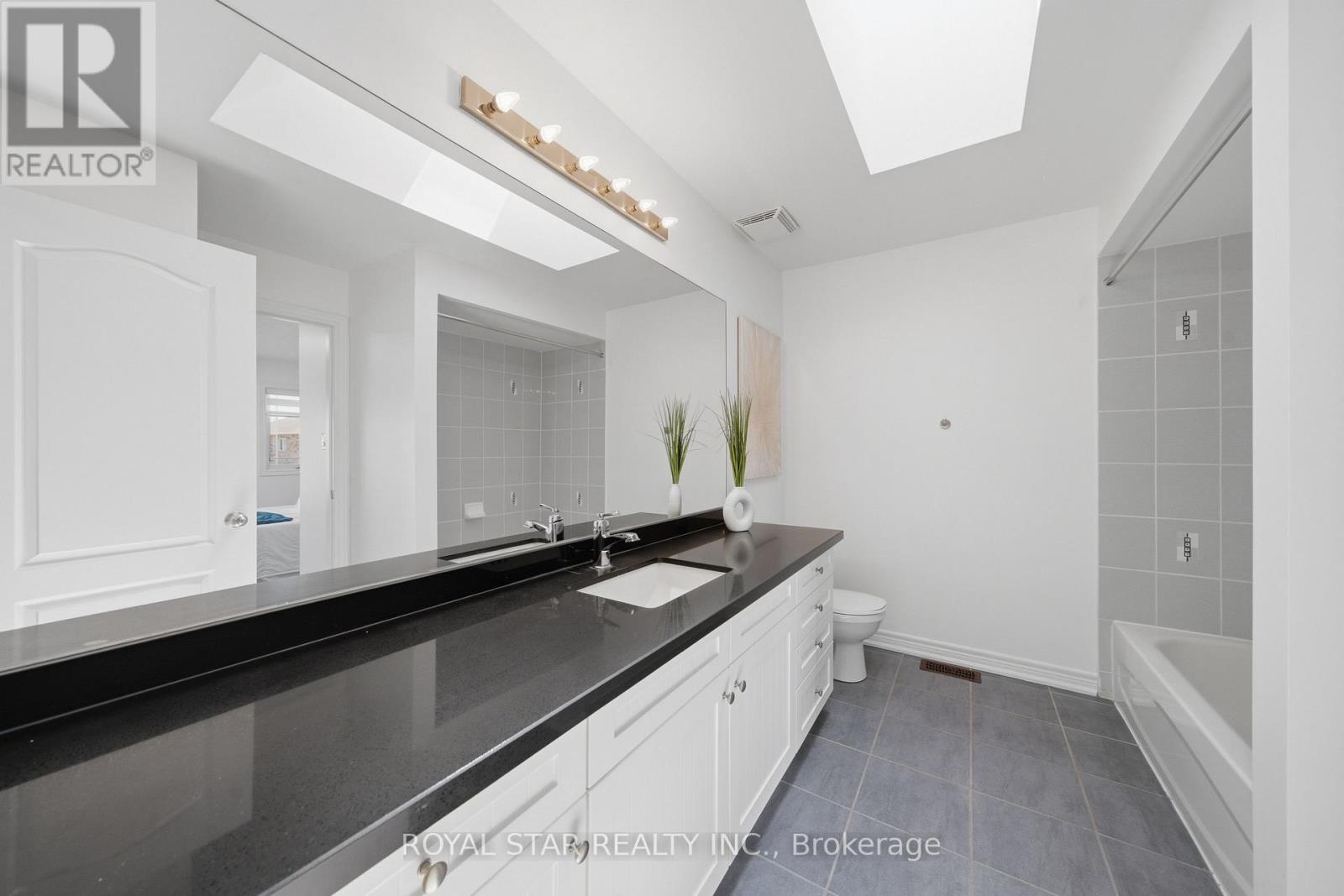 75 SKYVALLEY DRIVE - 30