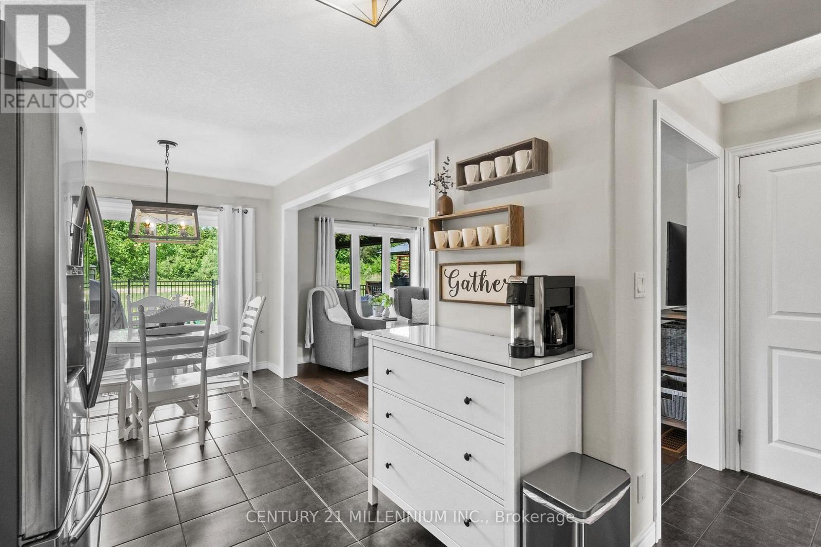 22 LIMERA AVENUE - 15