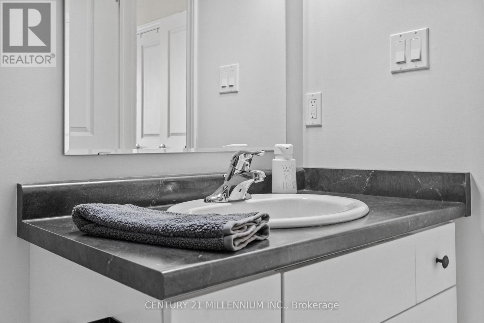 22 LIMERA AVENUE - 27