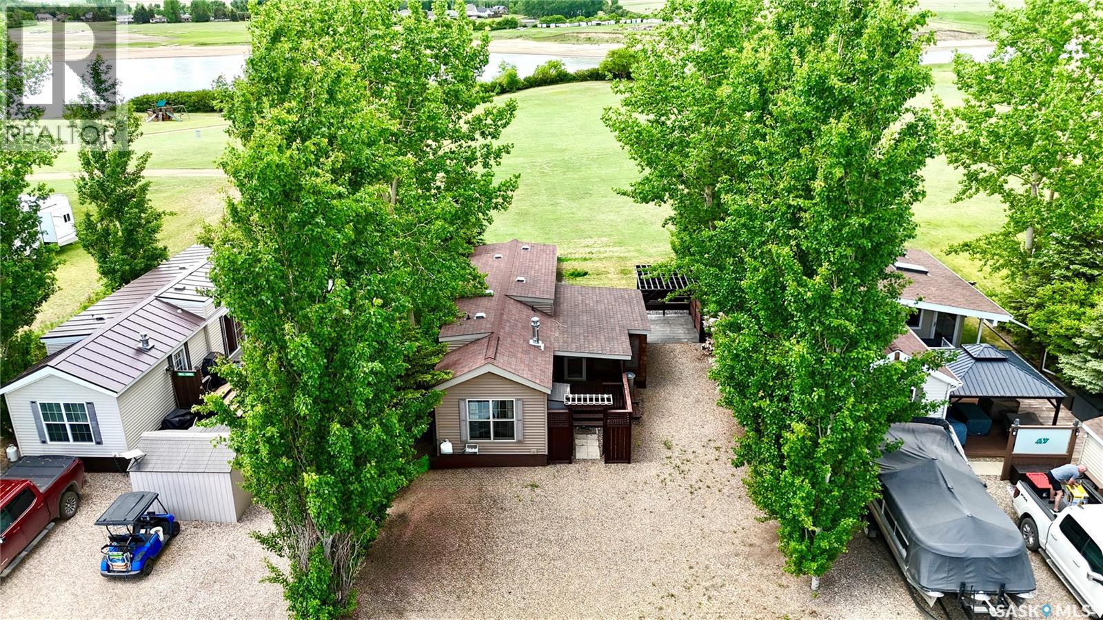Lot 13 Hitchcock Hideaway - 4