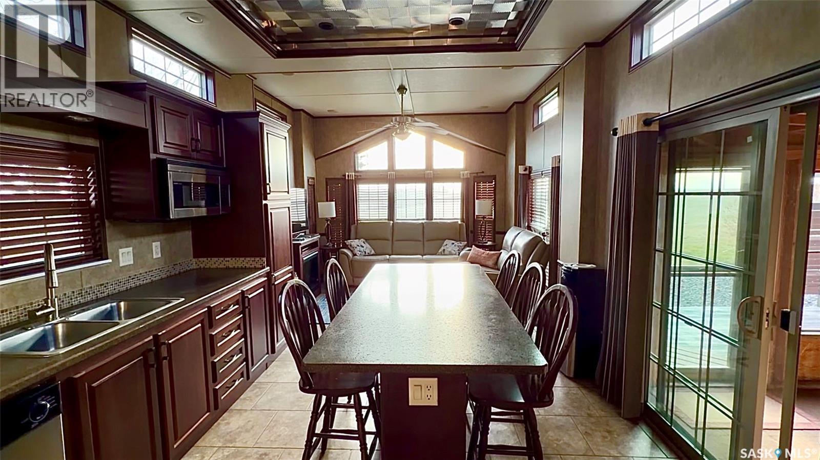 Lot 13 Hitchcock Hideaway - 26