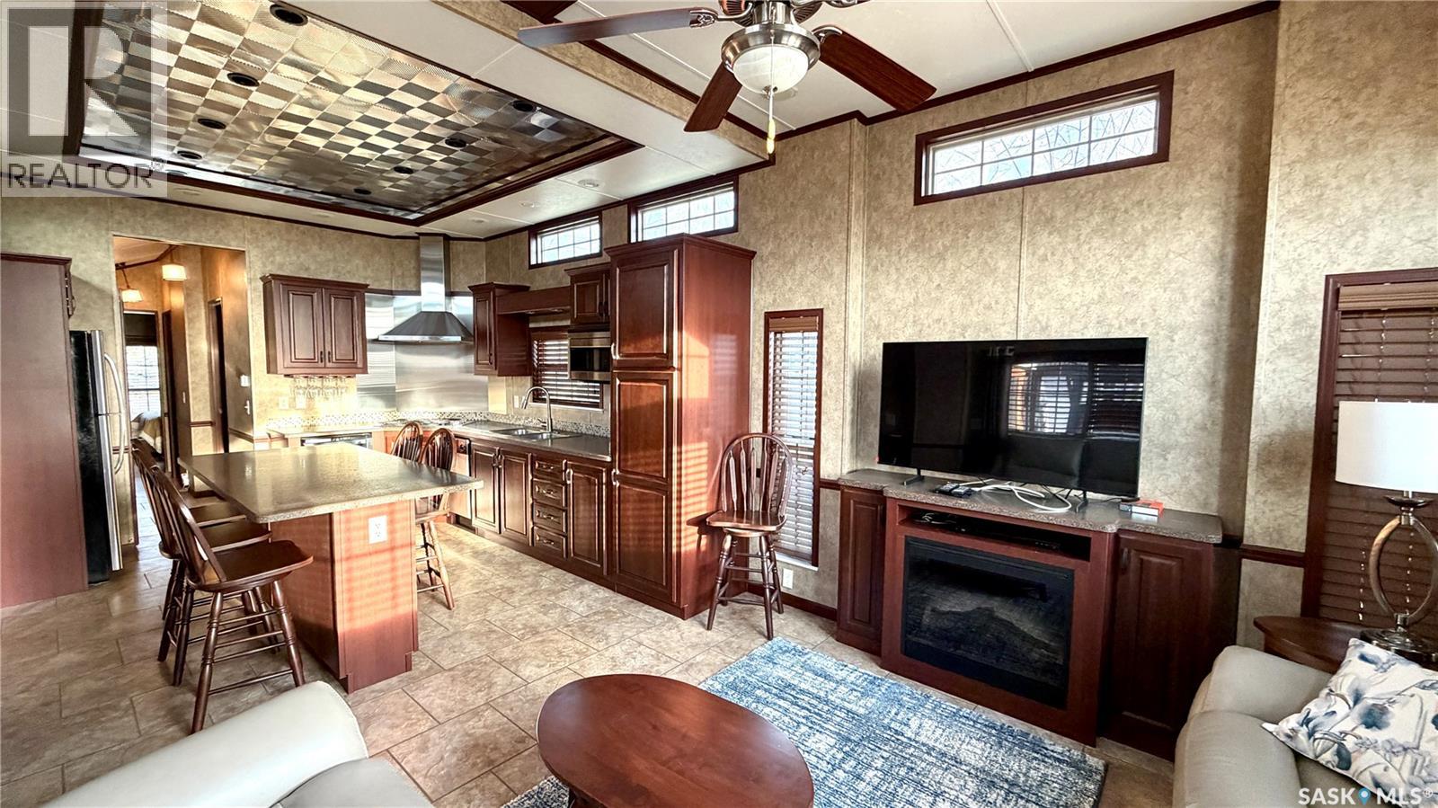 Lot 13 Hitchcock Hideaway - 28