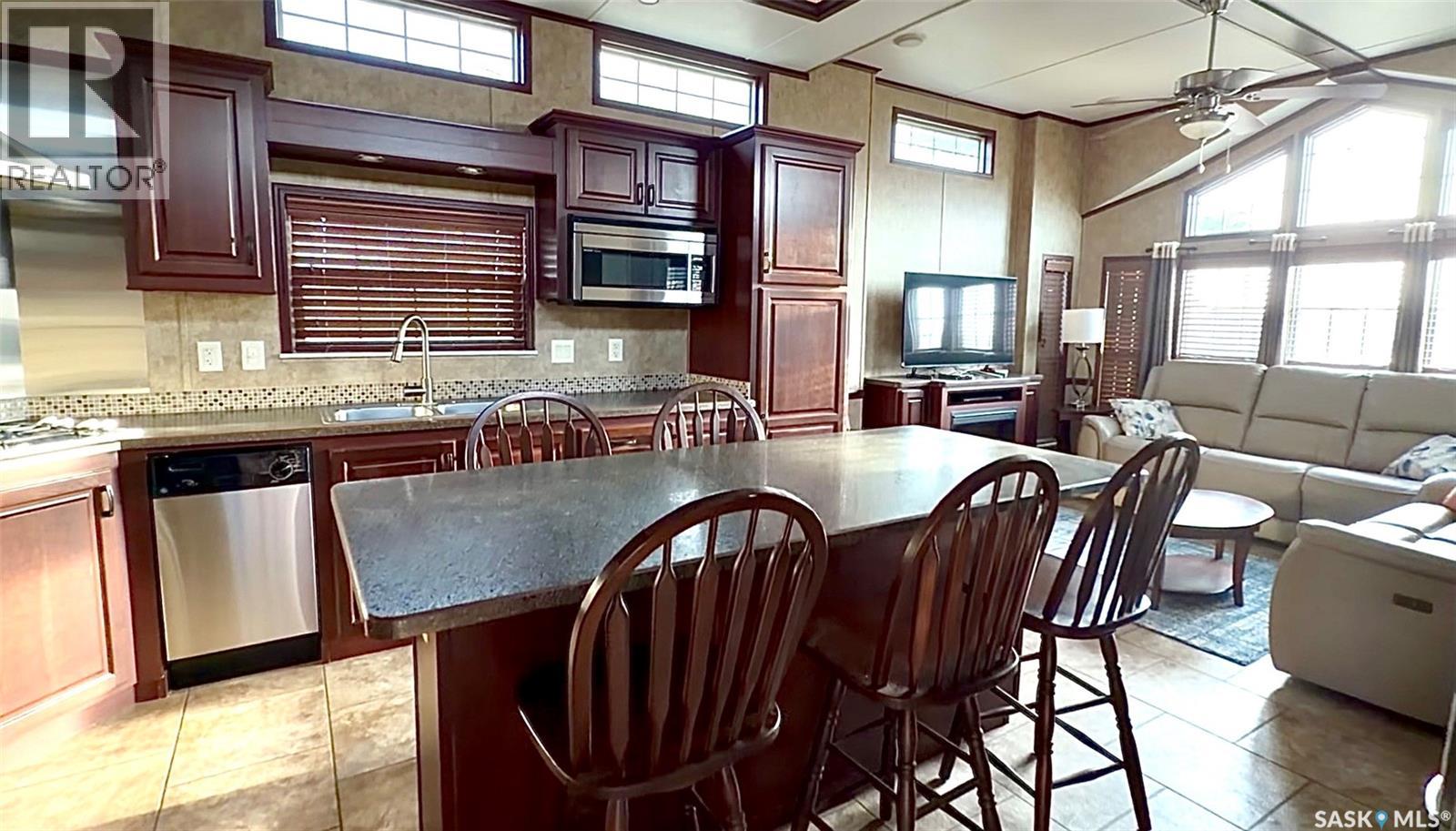 Lot 13 Hitchcock Hideaway - 21