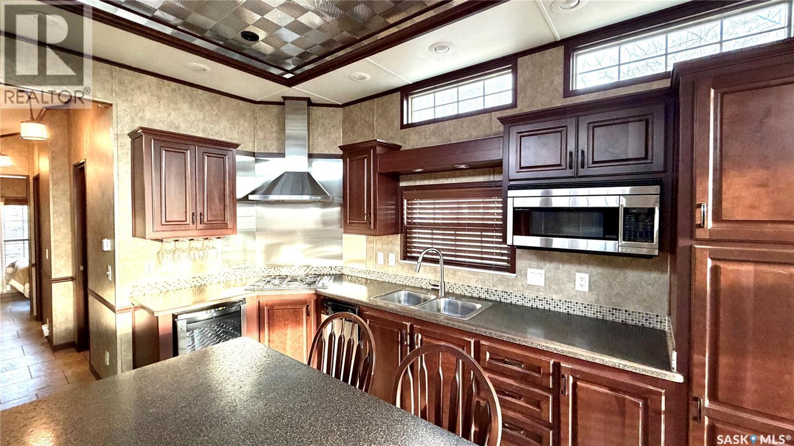 Lot 13 Hitchcock Hideaway - 23