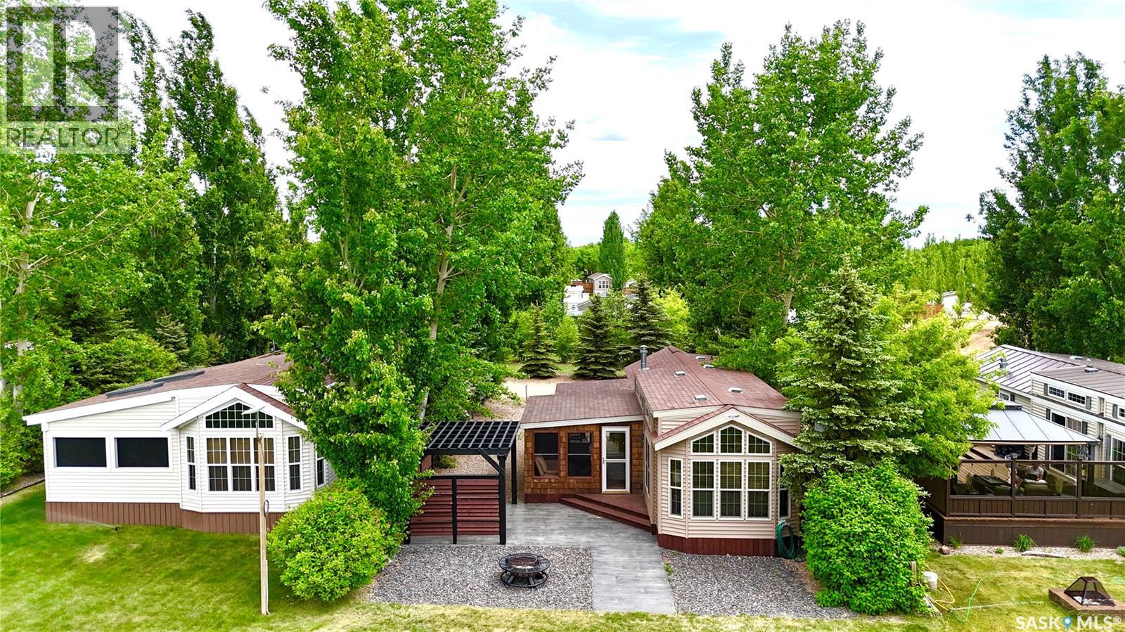Lot 13 Hitchcock Hideaway - 1
