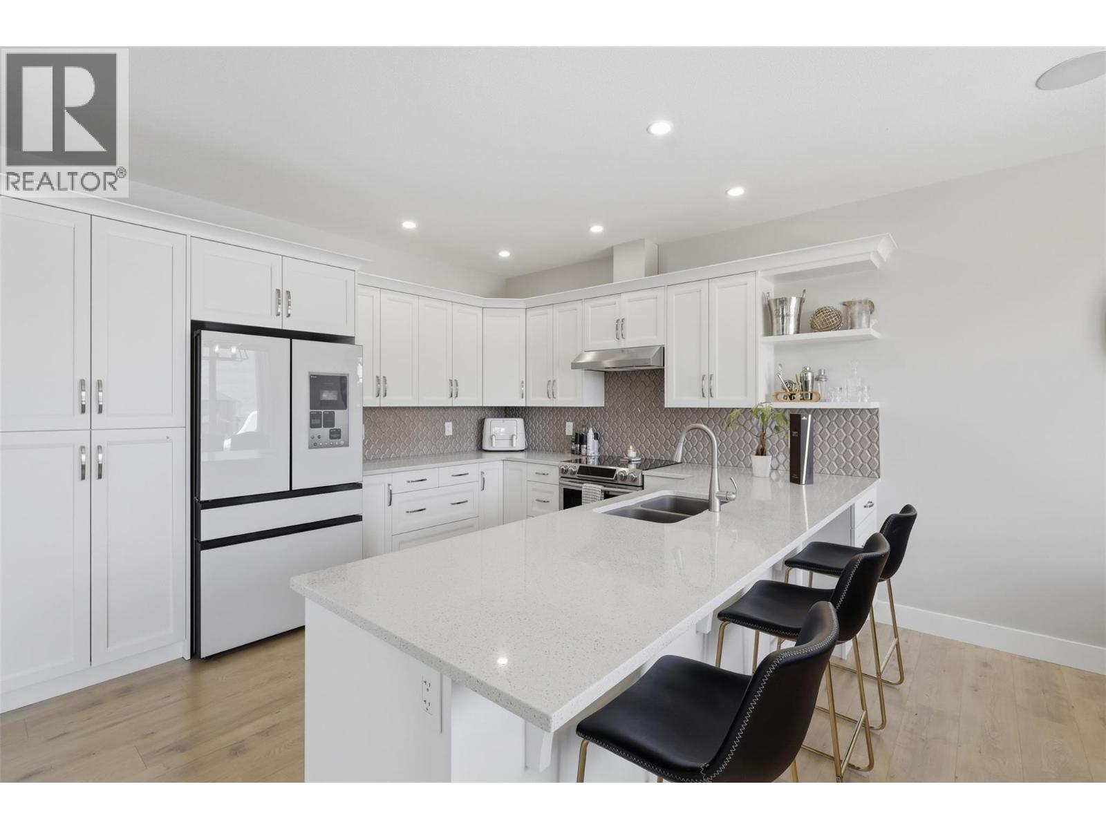233 RUE CHEVAL NOIR - 22
