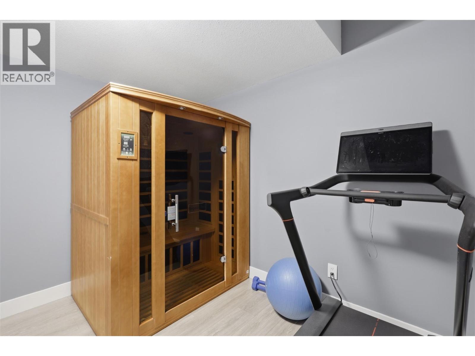233 RUE CHEVAL NOIR - 76