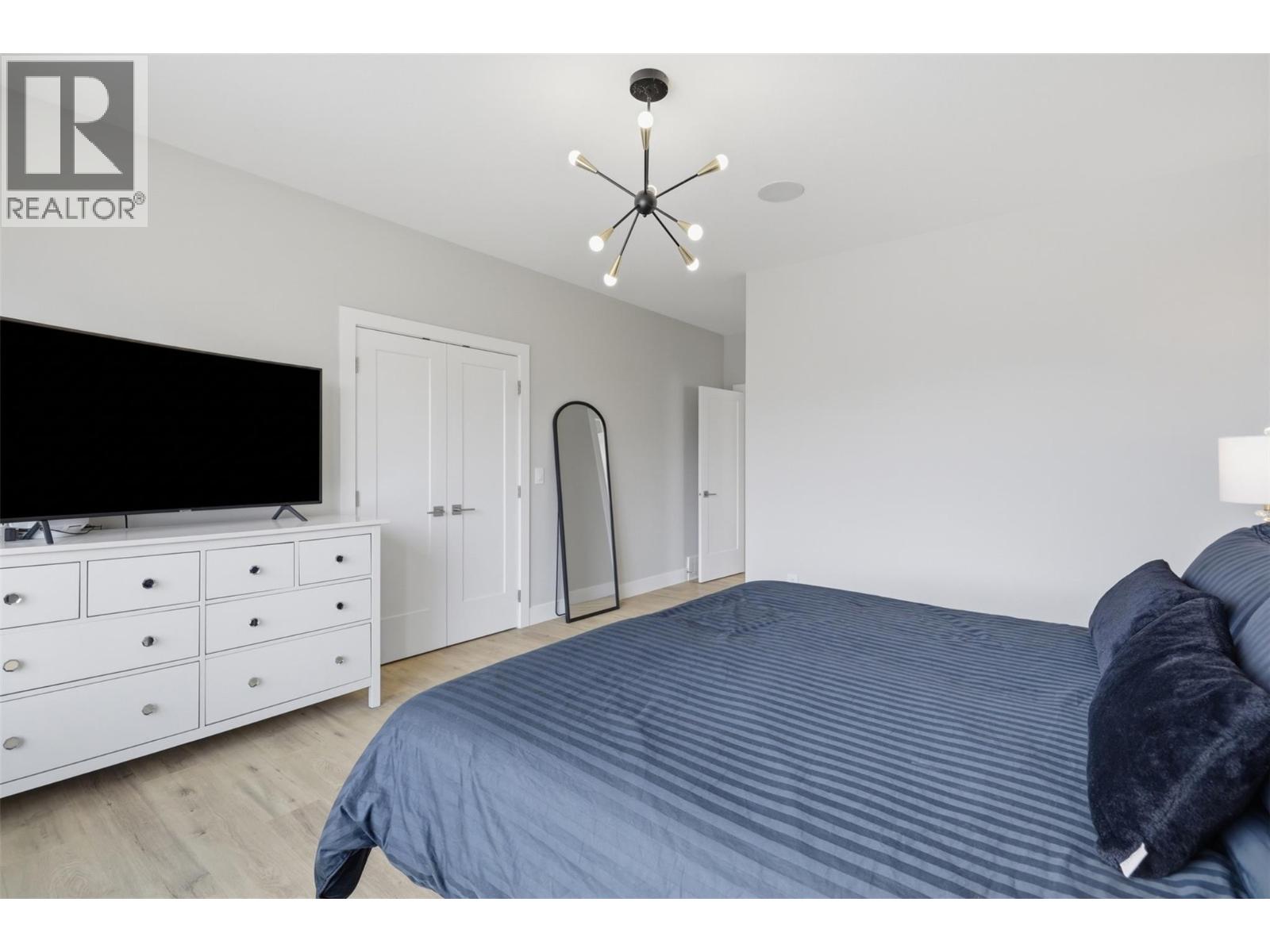 233 RUE CHEVAL NOIR - 50