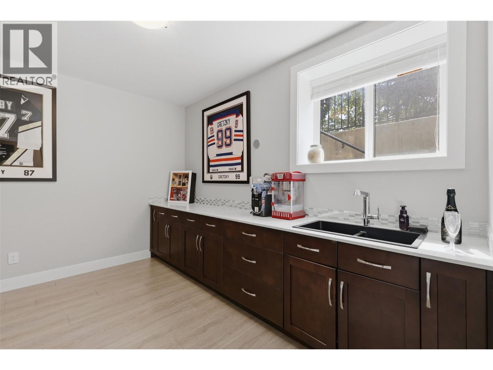 233 RUE CHEVAL NOIR - 69