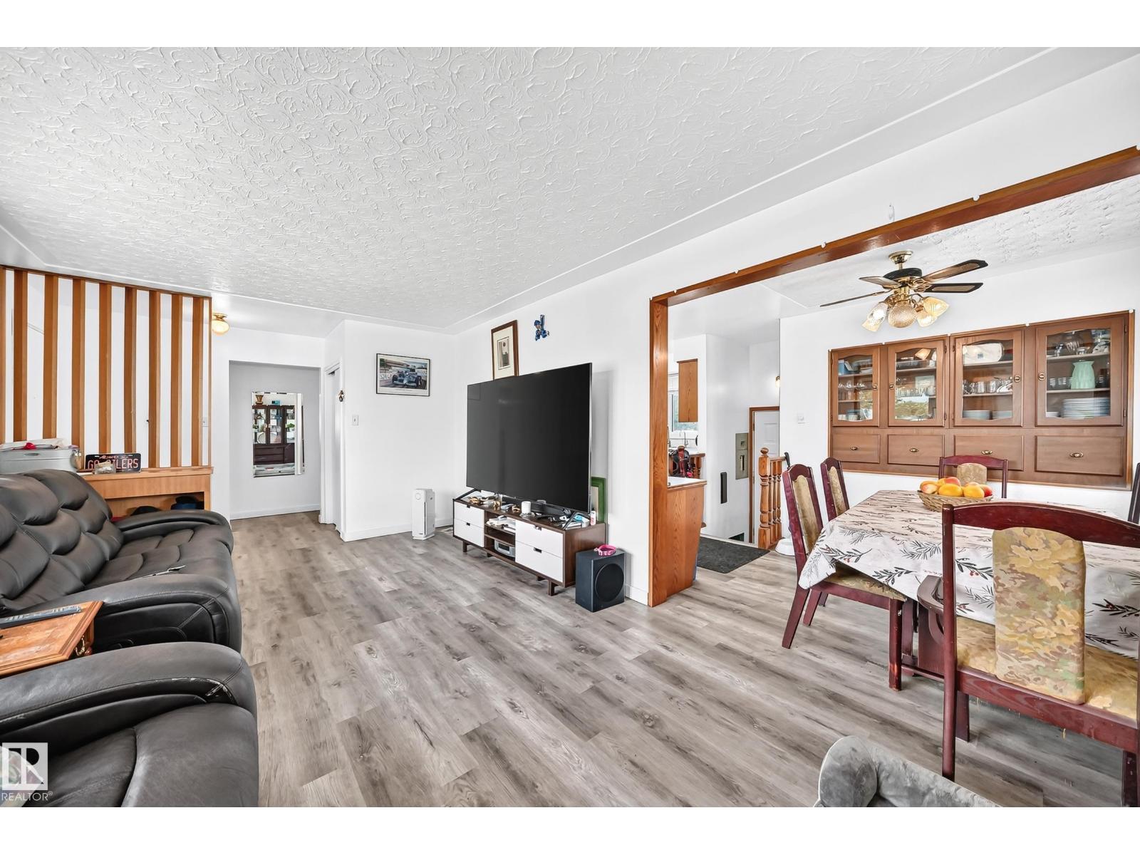 13316 122 ST NW - 16