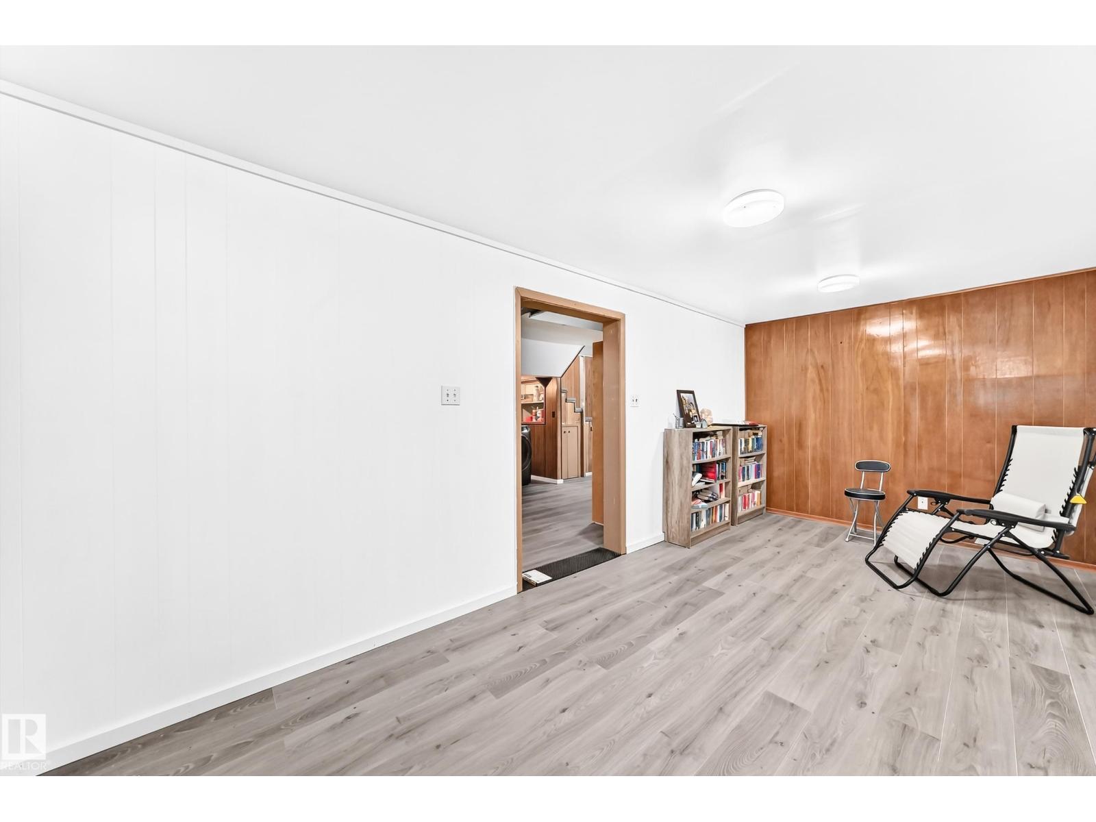 13316 122 ST NW - 36