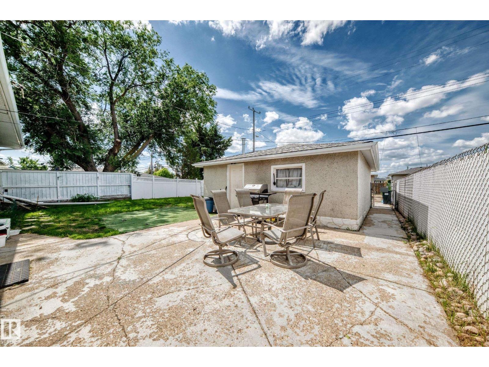 13316 122 ST NW - 50