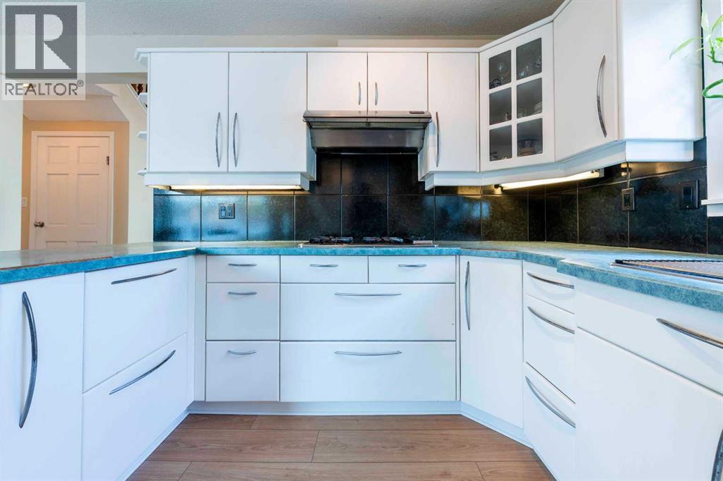 19 Maxwell Avenue - 13