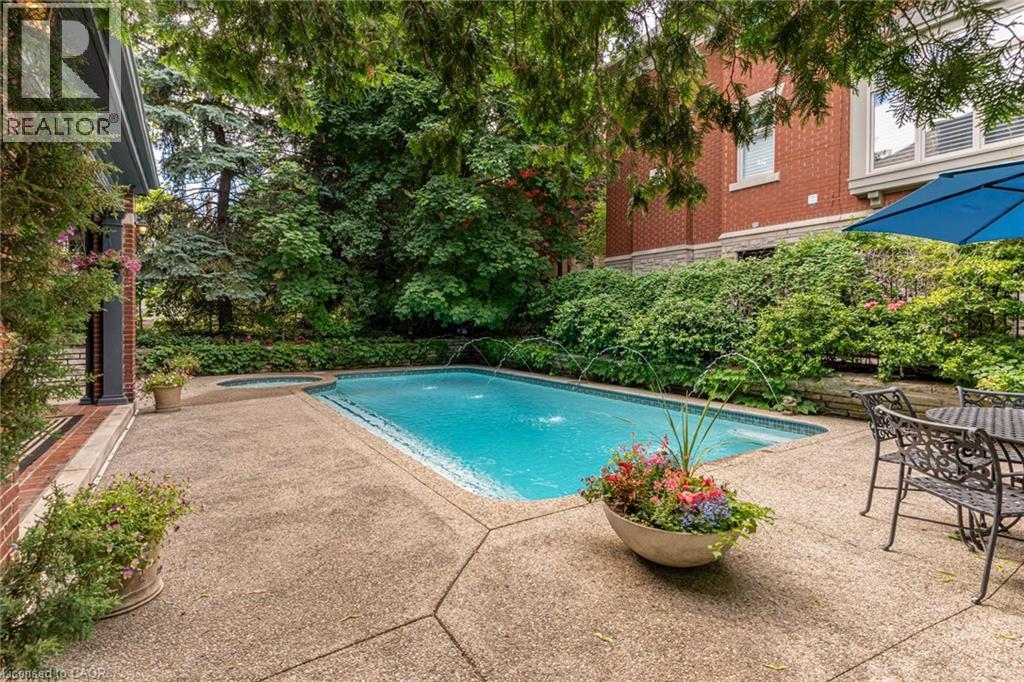 5 UNDERCLIFFE Avenue - Image 46