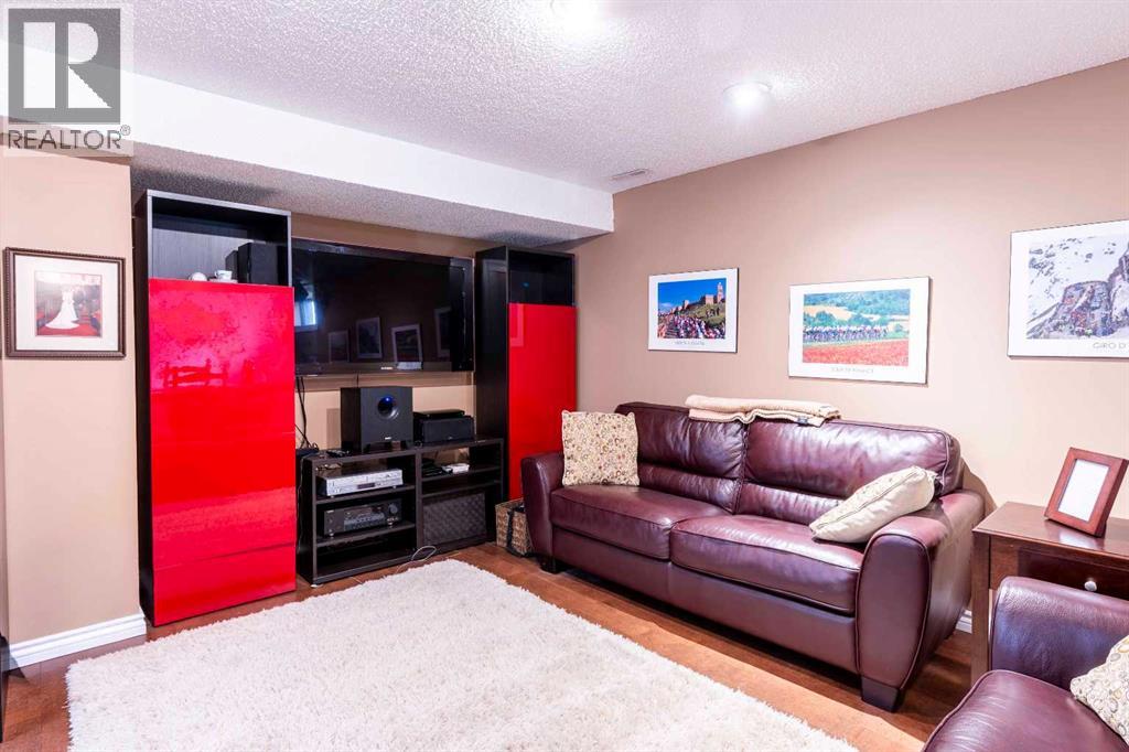19 Maxwell Avenue - 27