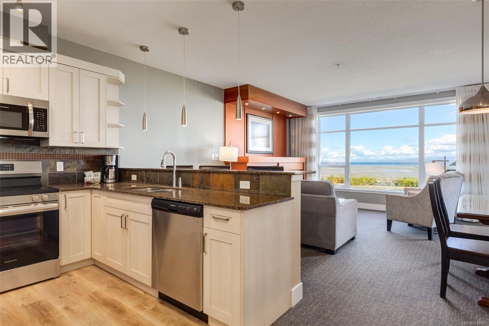 #121/122A 181 Beachside Dr - 8