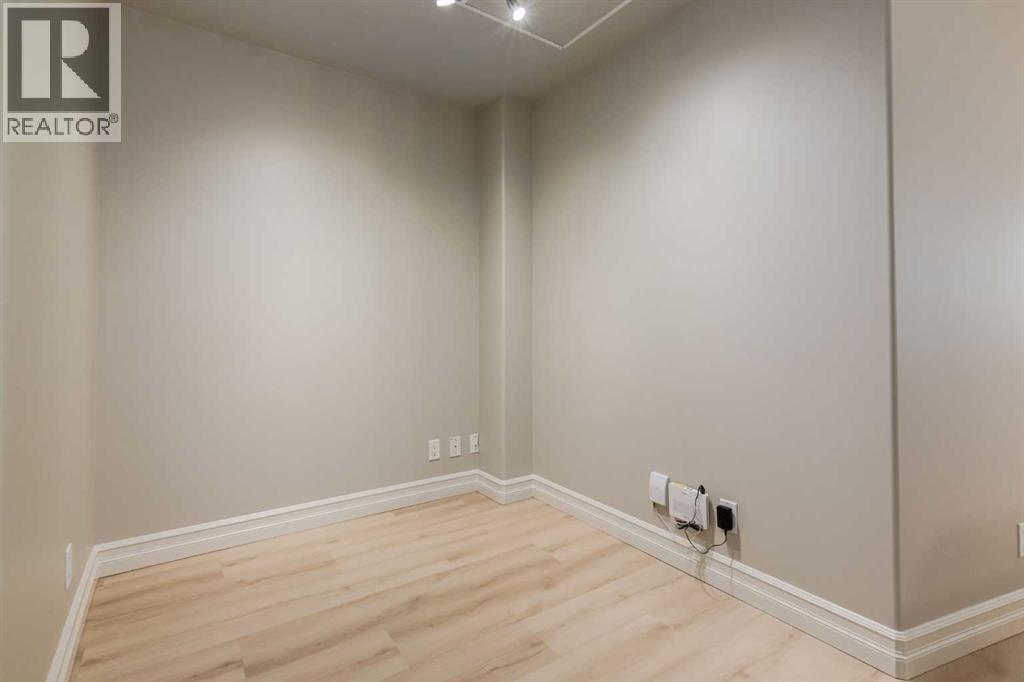 #2104 836 15 Avenue SW - 17