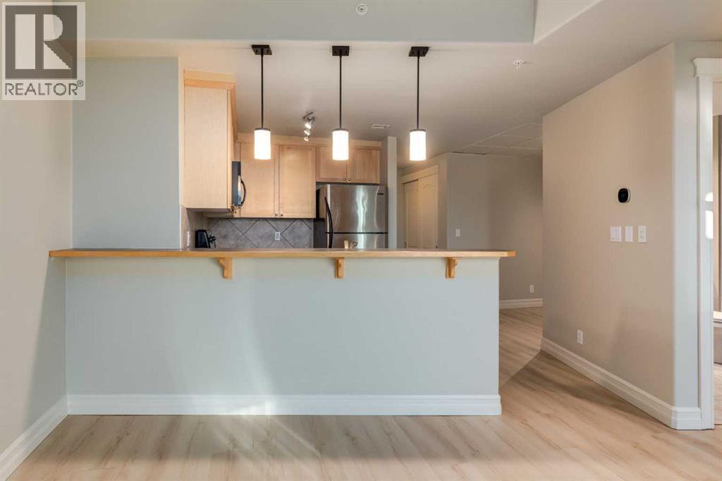 #2104 836 15 Avenue SW - 5