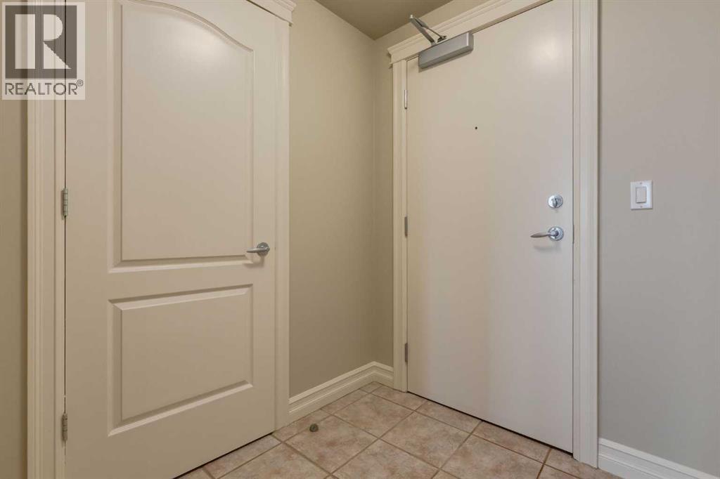 #2104 836 15 Avenue SW - 19