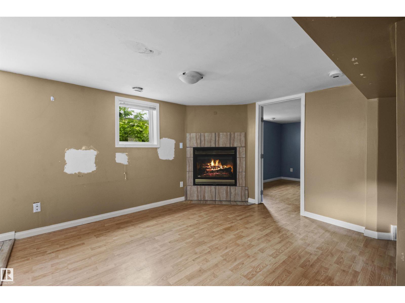 7520 106 ST NW - 34