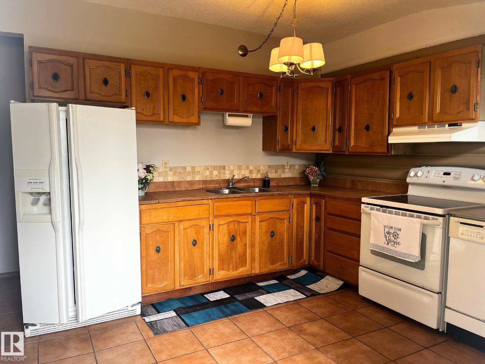 408 4 ST - 6