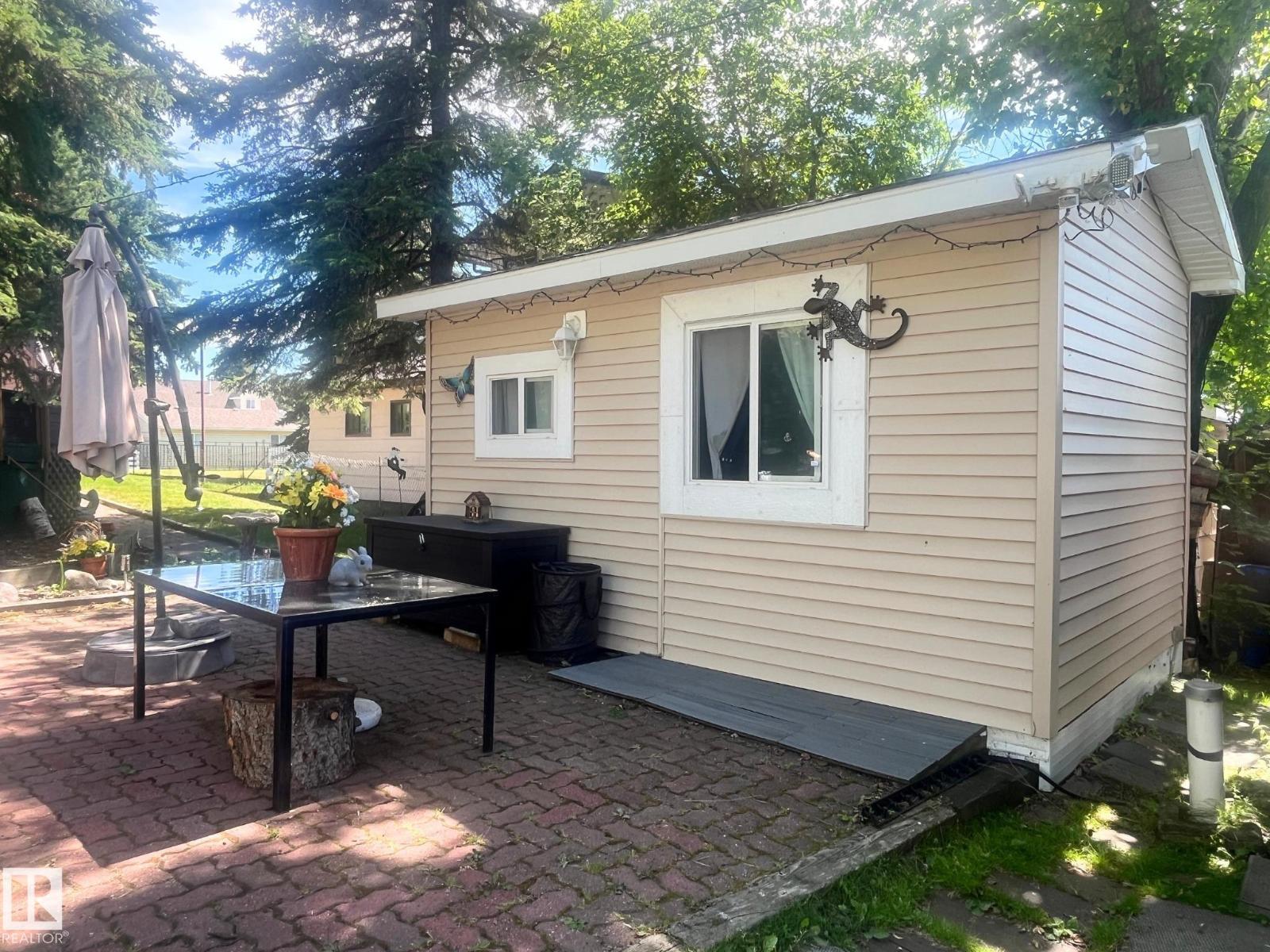 408 4 ST - 12