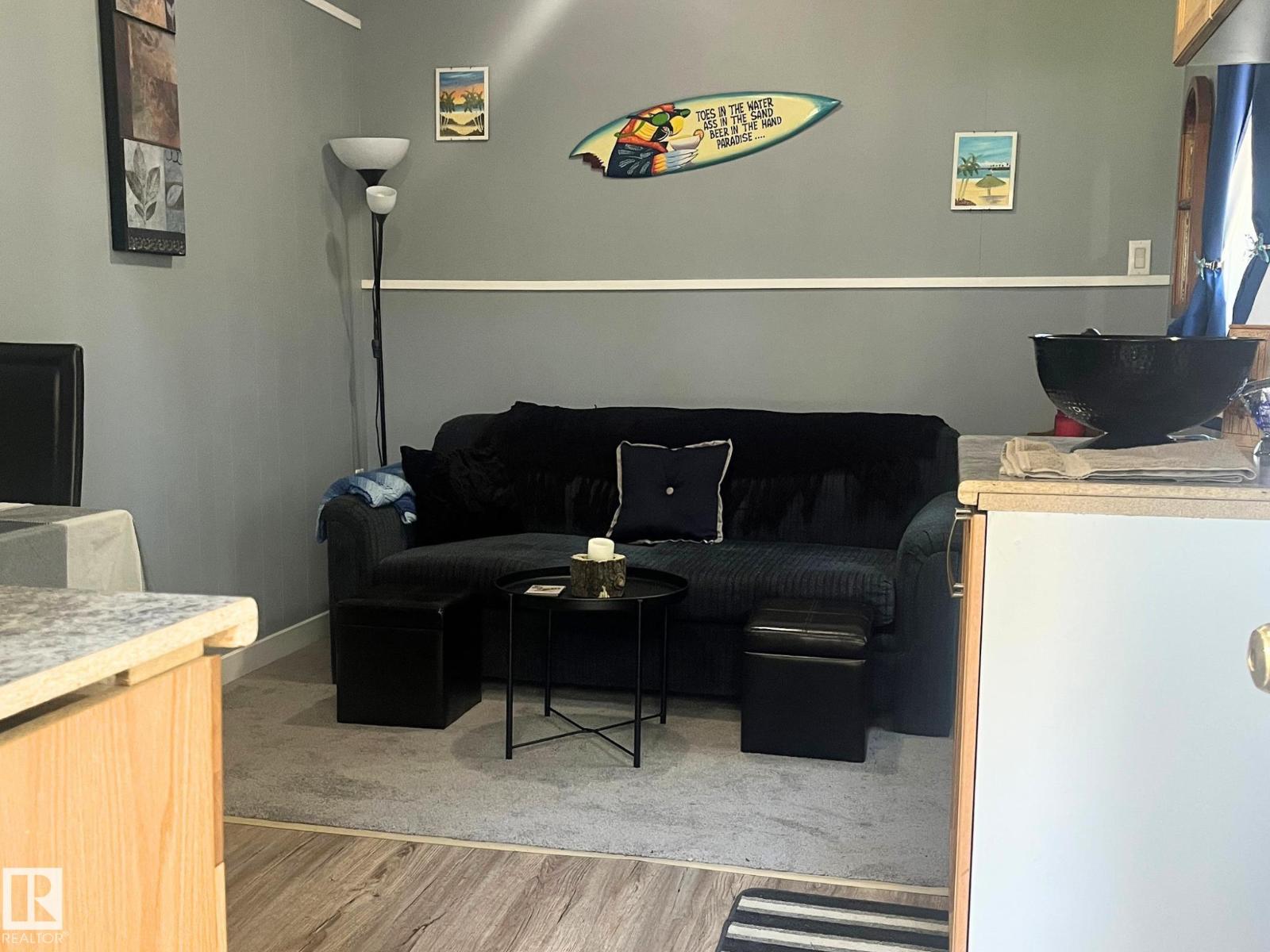 408 4 ST - 15