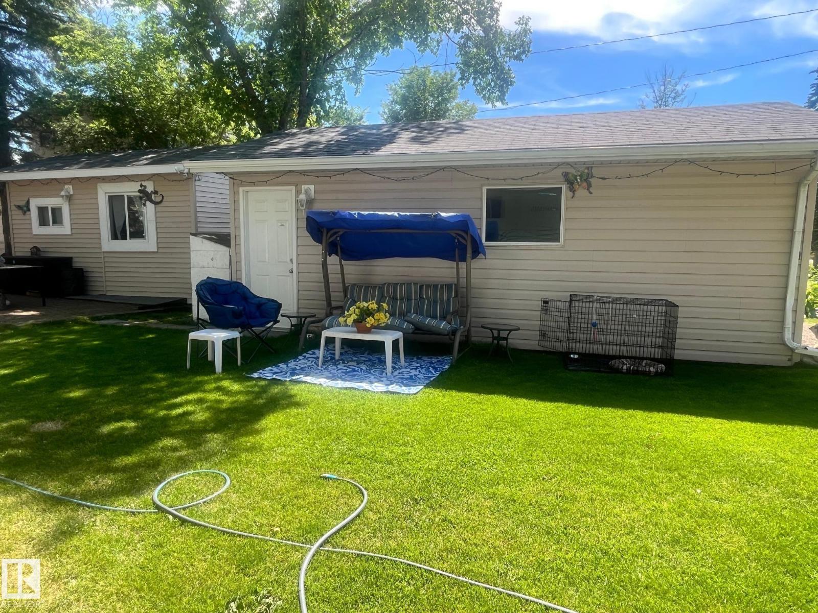 408 4 ST - 17