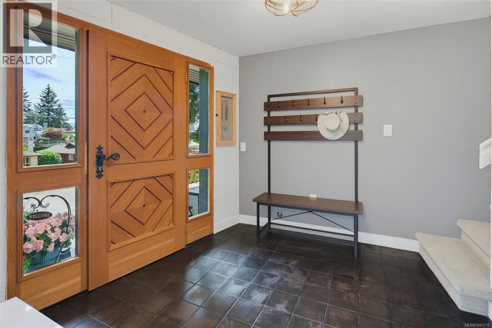 1819 Deborah Dr - 10