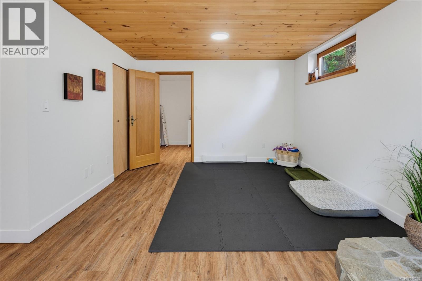 1819 Deborah Dr - 13