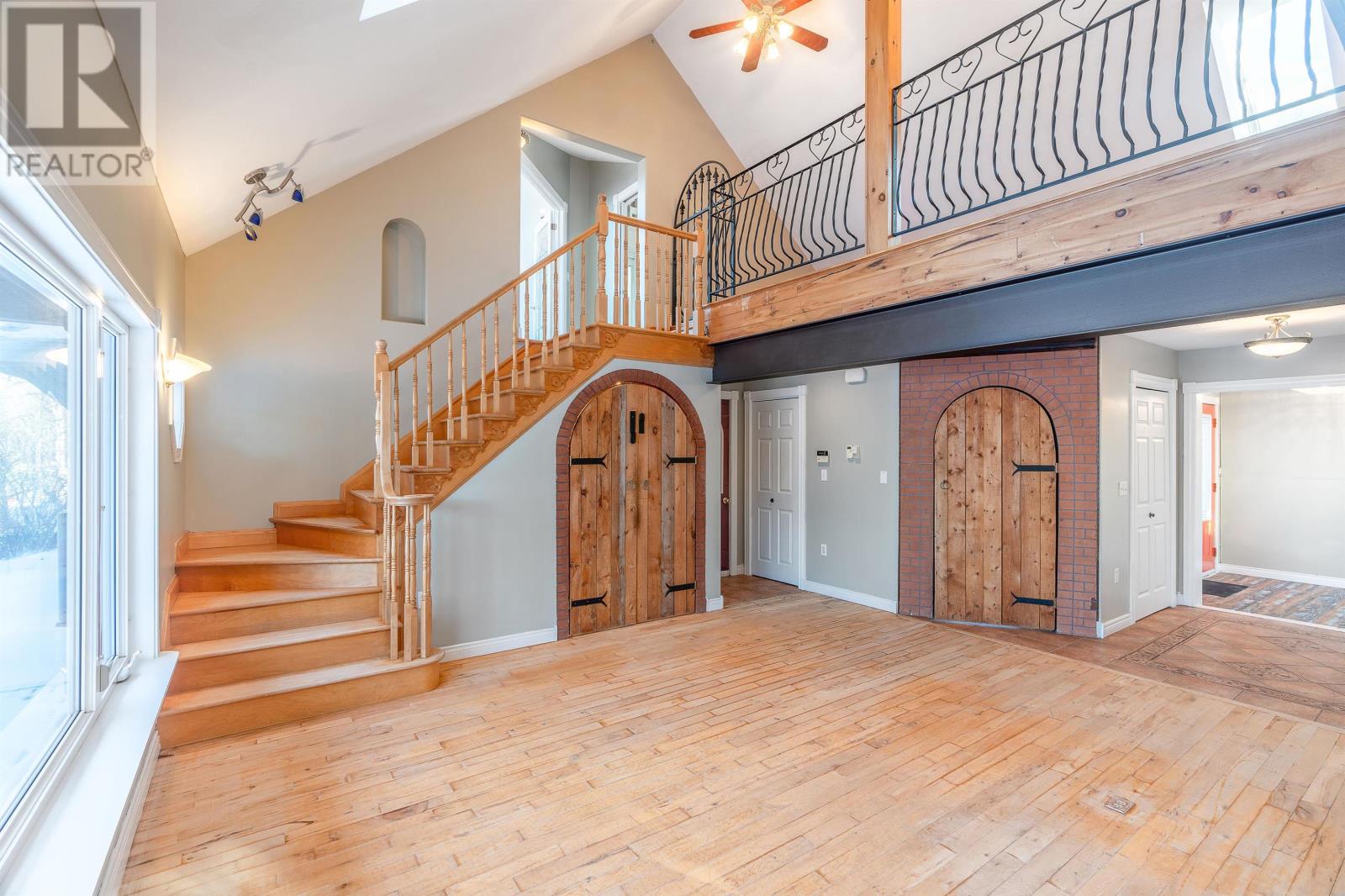 114 STRATFORD Road - 13