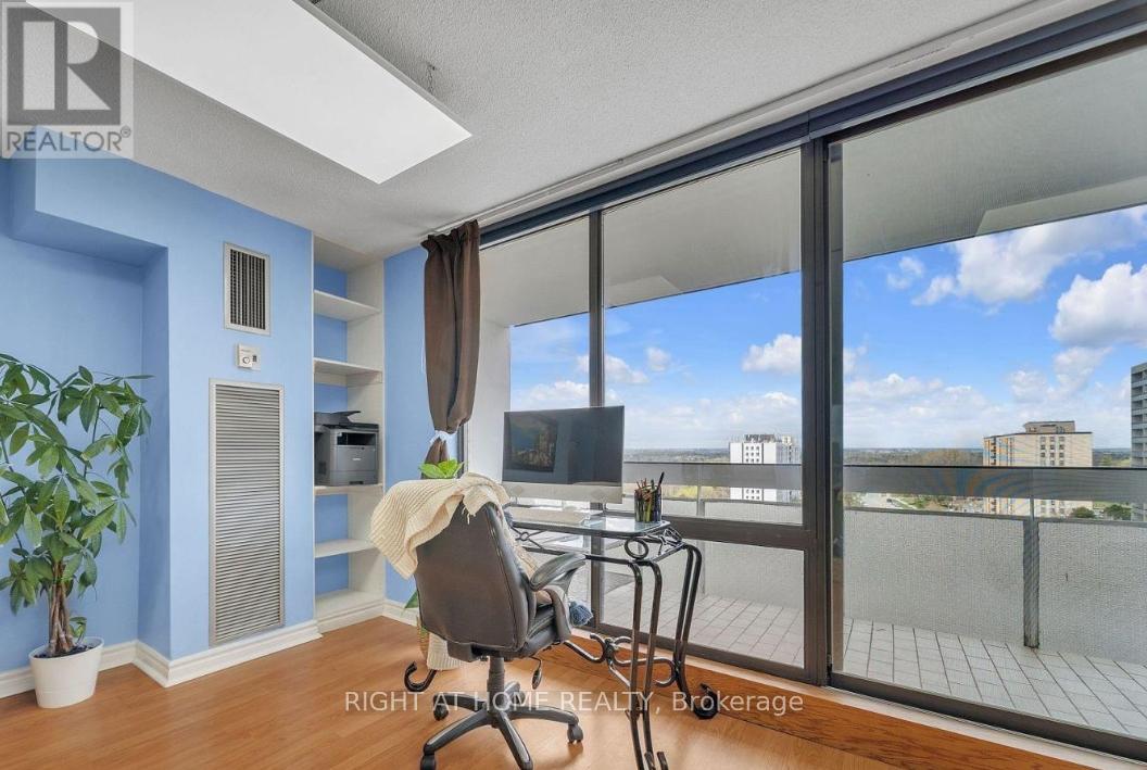 #1415 260 SENECA HILL DRIVE - 16