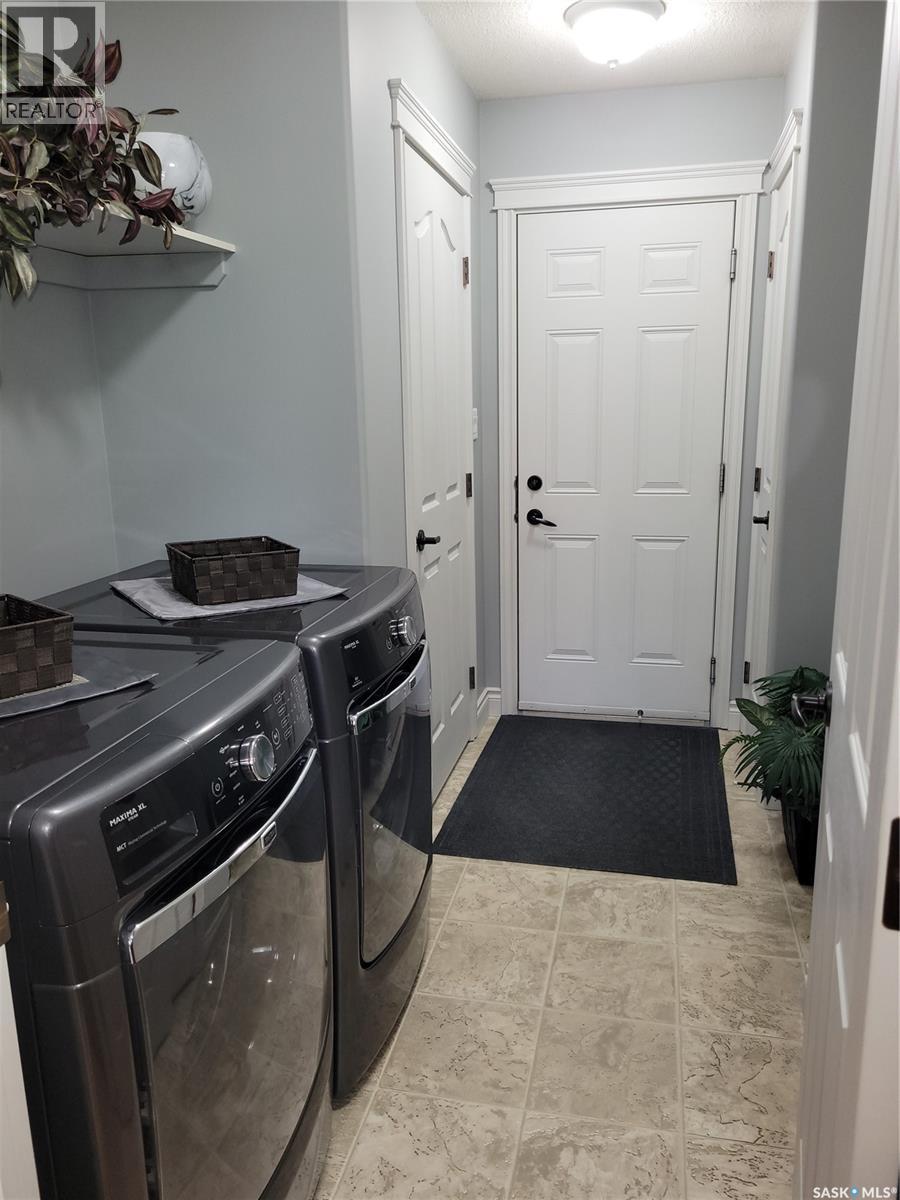 406 Bolton PLACE - 40