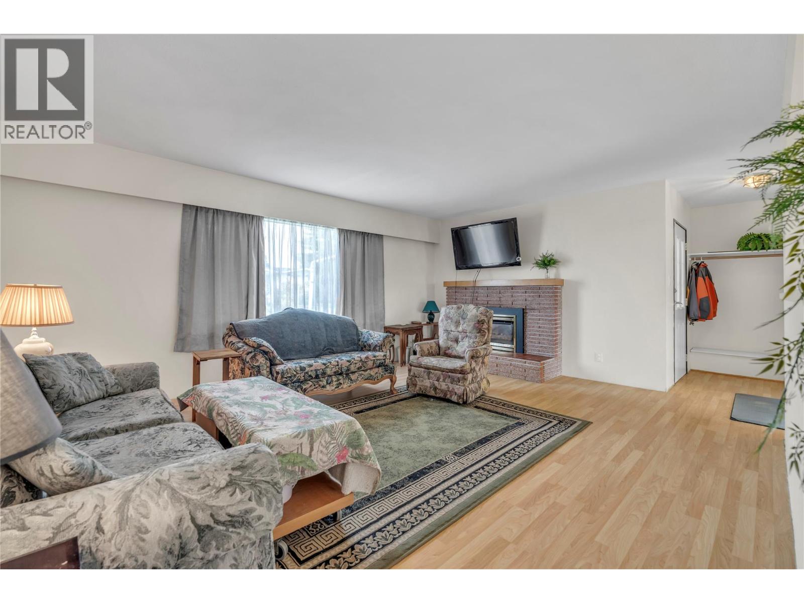 146 McCulloch Drive - 5