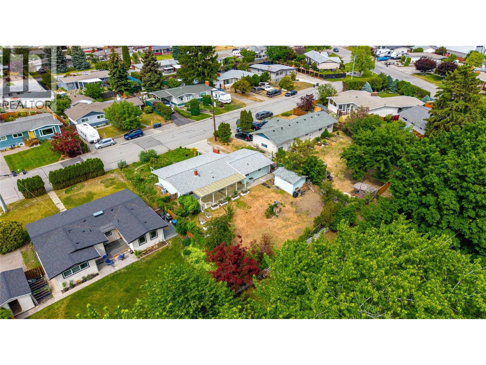 146 McCulloch Drive - 53