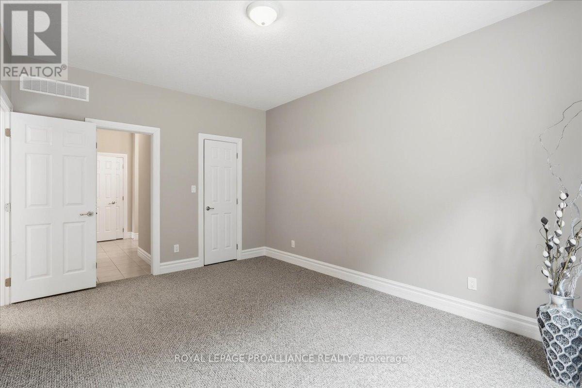 #18 1 ROSEMARY COURT - 18
